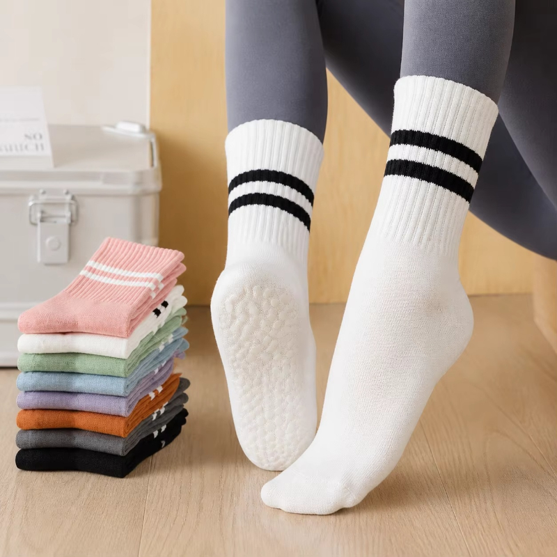 Home Gym Floor - 1/2pairs Non-Slip Sports Socks Professional Yoga