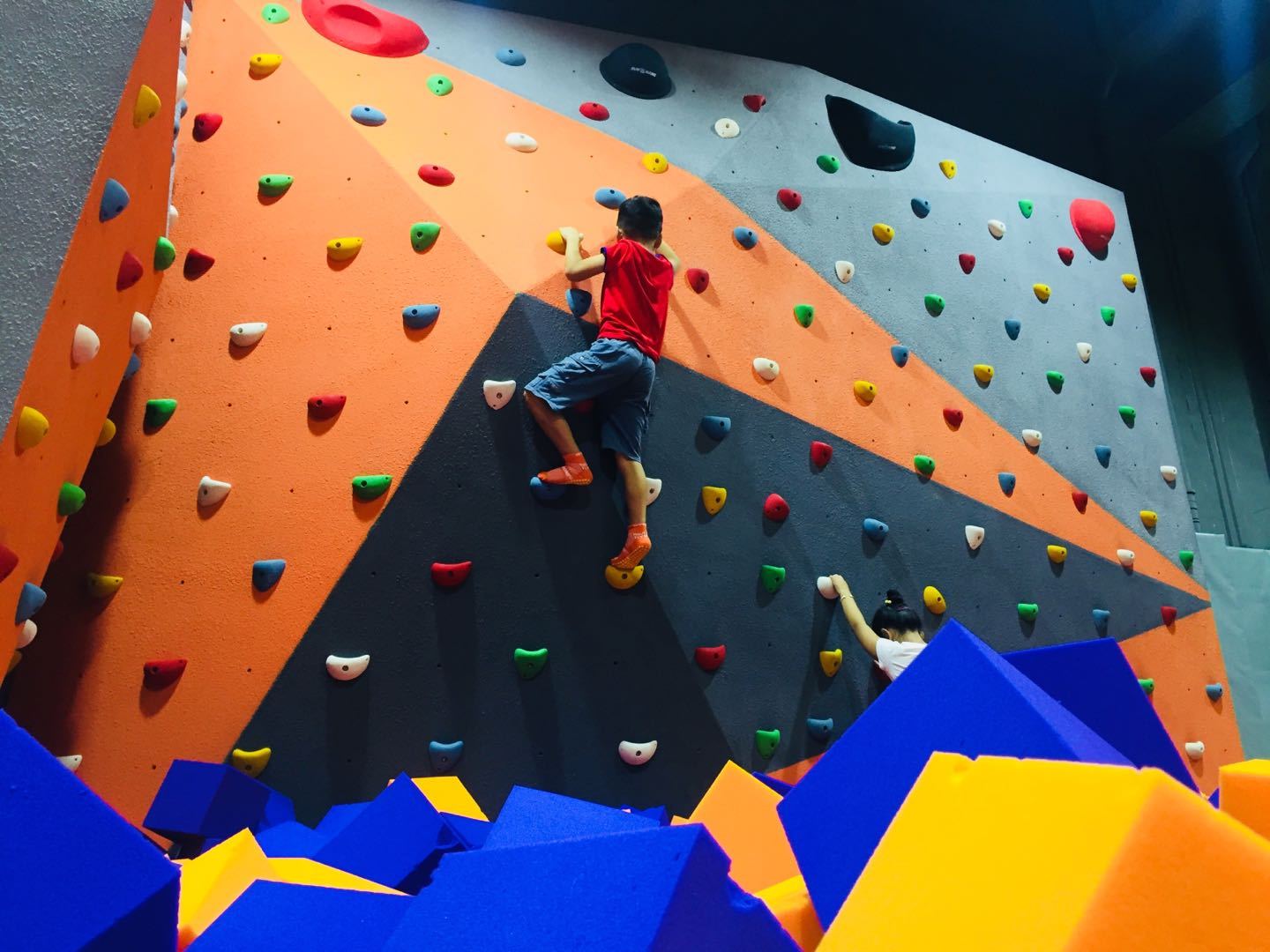 Indoor Trampoline, Industrial  - огляд і ціна Home Gym Yellow