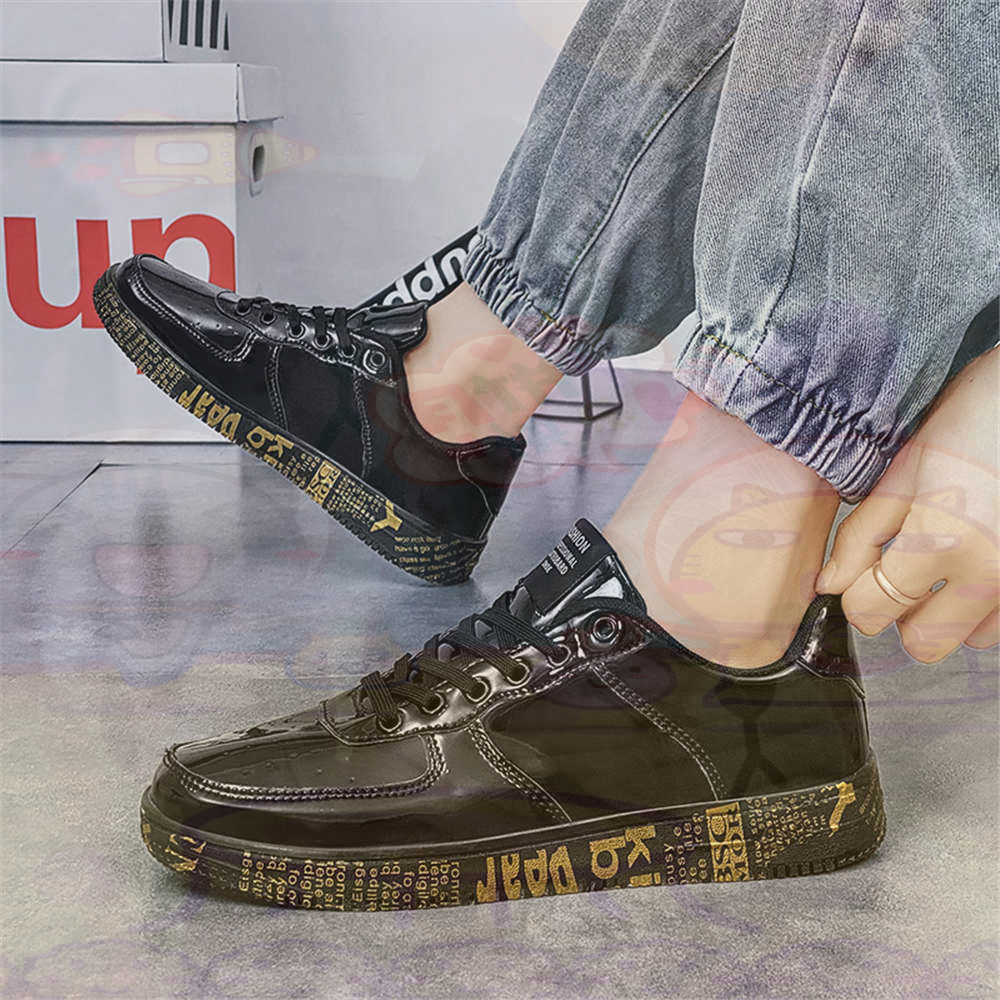 Round Foot Size 45 Sneakers Wh - огляд і ціна Home Gym Yellow